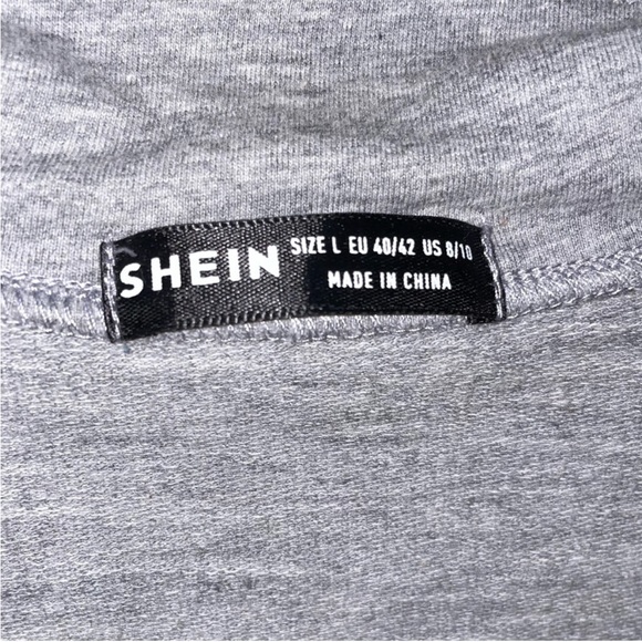 SHEIN cropped 1/2 zip - Picture 3 of 3
